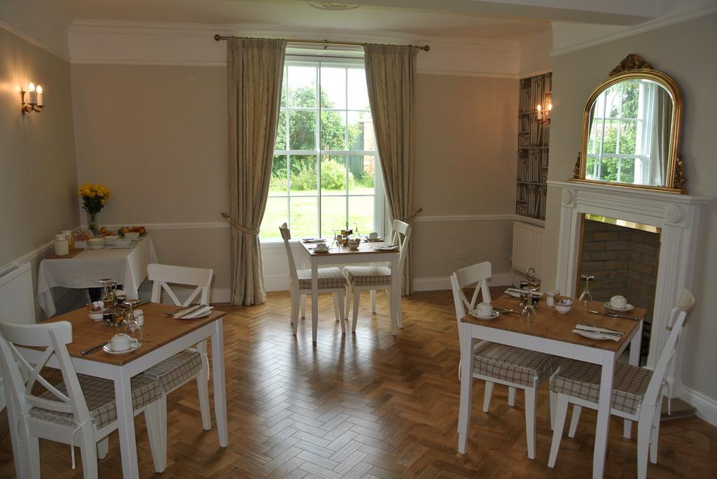 Worgret Manor Hotel Уеърхам Екстериор снимка